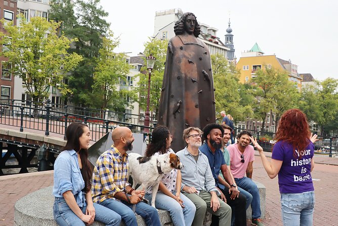 Small Group Hidden Gems Tour in Amsterdam - Why this Amsterdam walk feels different