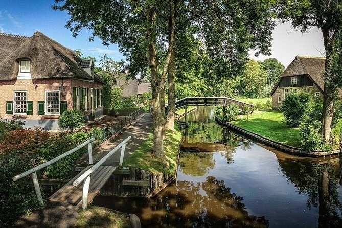 Small-Group Tour to Windmills & Giethoorn with boat tour - What the driving time means for your day