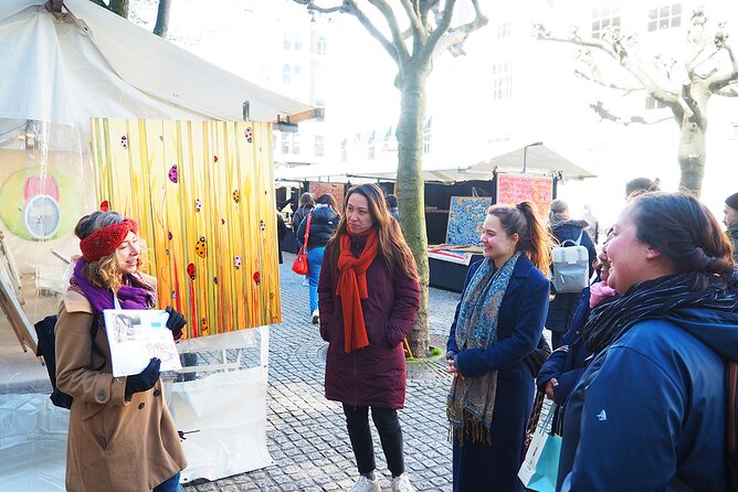 Small-Group Women's History Tour in Amsterdam - Nes and women shaping culture