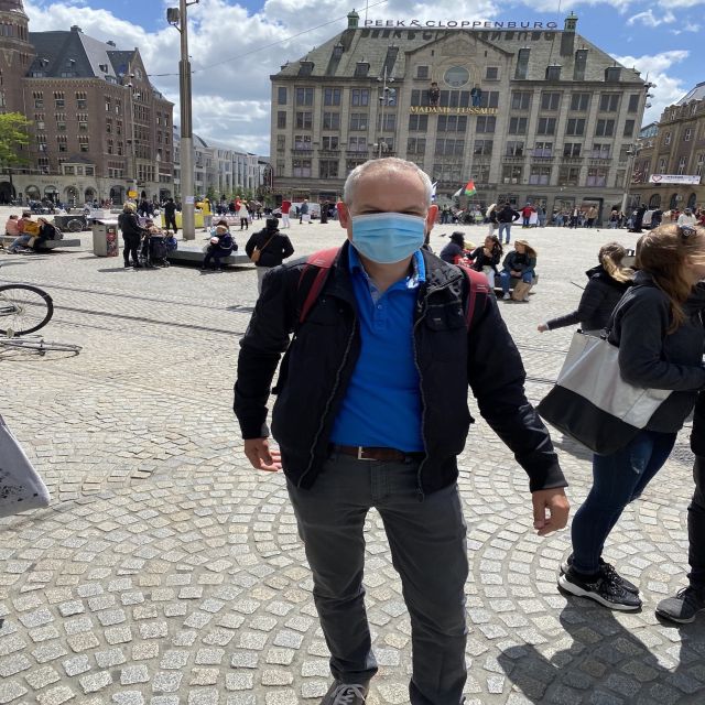 Sprechen Sie Gras? German Tour of Amsterdam's Coffeeshops - Why this Amsterdam coffeeshop tour is more than a smoke-shop crawl