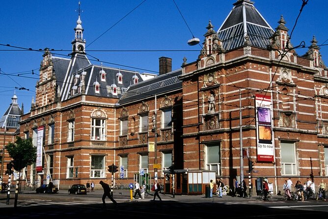 Stedelijk Museum Amsterdam: Modern and Contemporary Art - Entering with a mobile ticket