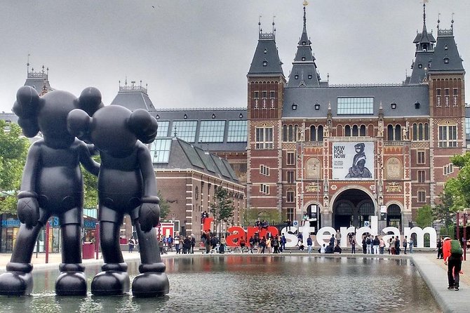 Taxi from a hotel in Amsterdam to the cruise port in Amsterdam - Luggage rules you should take seriously