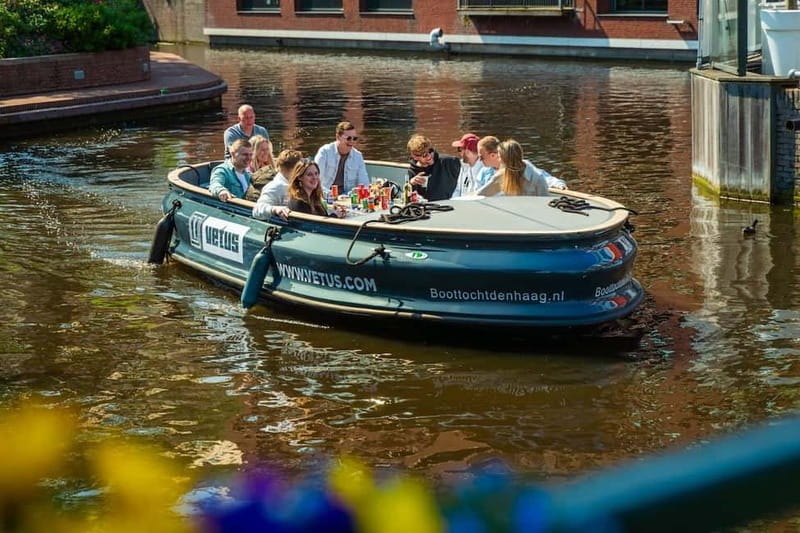 The Hague: Canal Cruise with music from local artists - Ancient homes, canals, and close-up city views