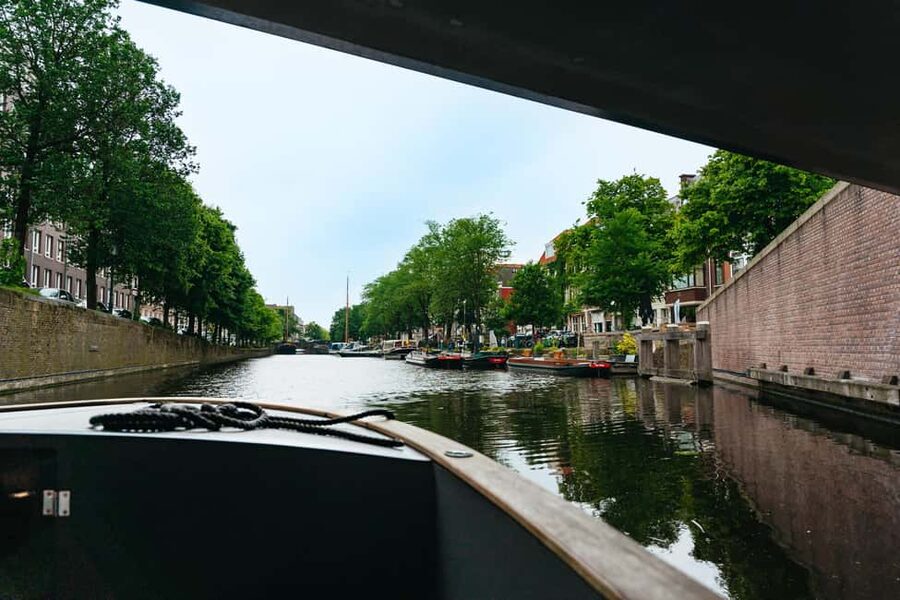 The Hague: Canal Cruise with music from local artists - The low bridges are part of the entertainment