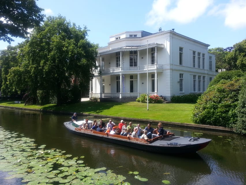 The Hague: City Canal Cruise - Why the canal view changes your perspective