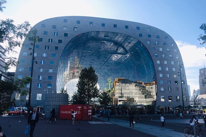 The Hague, Delft and Rotterdam Small-Group Tour (Max. 8 People) - Choose Royal Delft for craft and Madurodam for fun