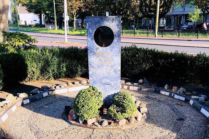 The Hague, Delft and Rotterdam Small-Group Tour (Max. 8 People) - Small-group guiding is the real advantage