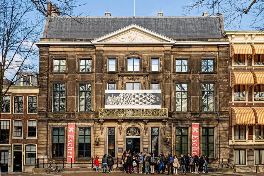 The Hague: Escher in The Palace Museum Ticket - Looking as Escher Does on the upper floor