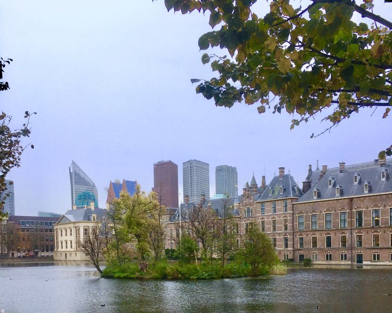 The Hague: Highlights Bike Tour - The guide can shape the whole experience