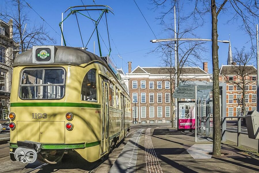 The Hague: Hop-on Hop-off Old-Fashioned Heritage Tram Tour - How the one-day ticket works