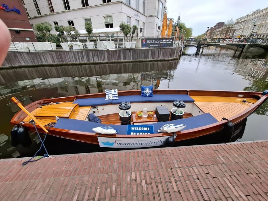 The Hague: Private Boattour up to 10 persons - Key Points to Know Before You Book