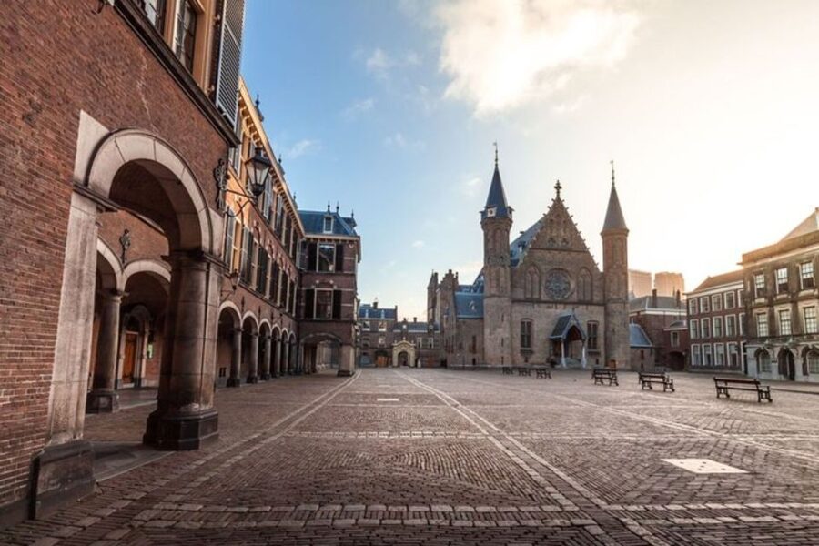 The Hague: Private Custom Walking Tour With A Local Guide - What the guide adds beyond a map