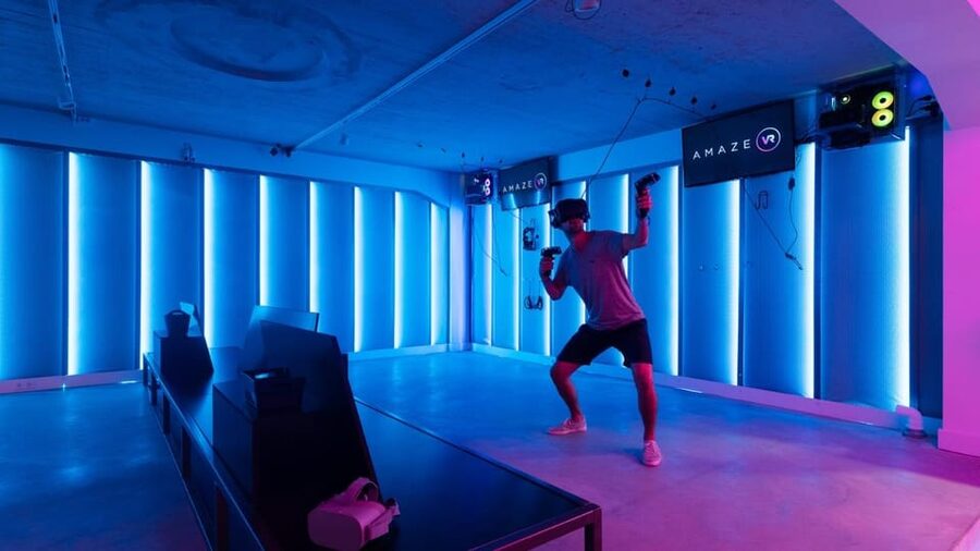 The Hague: VR Escape Room for 2 - 4 people - Key points to know before booking