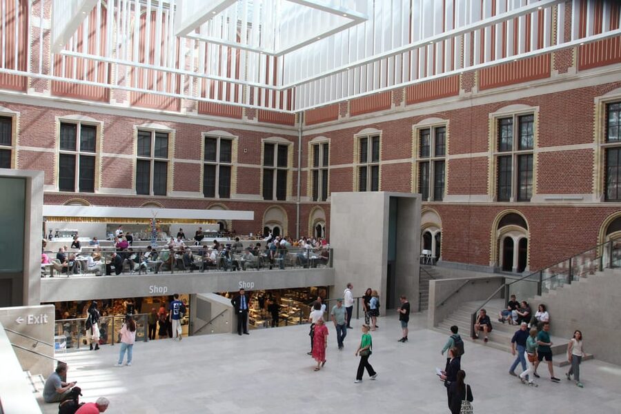 The Rijksmuseum Tour: Small Guided Group with Museum Entry - Van Gogh and the wider European picture