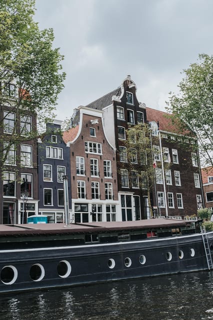 Tour of the historical center of Amsterdam in Italian - Dam Square, Amsterdam’s public stage