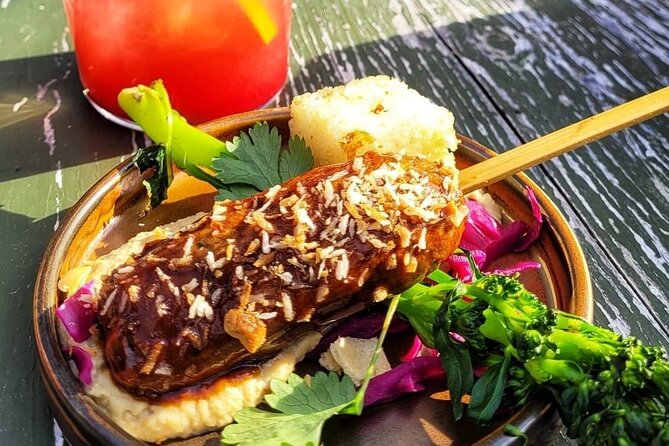 Utrecht Food Tour with local guide - Kluts pairs coffee with vegan baking near the Dom Church