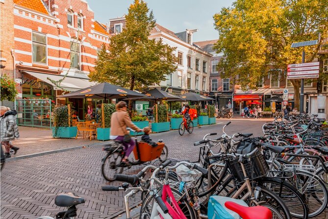 Utrecht Old Town: Medieval Monster Hunt & Walking Tour - What $7.20 per person really buys
