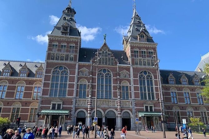 Van Gogh Museum, Rijks Museum & Walking Tour - Private Day Tour - Walking Amsterdam from the Canal Belt to the old center