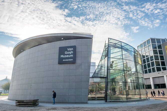 Van Gogh Museum Small Group Guided Tour - Why Van Gogh makes a good guided museum visit
