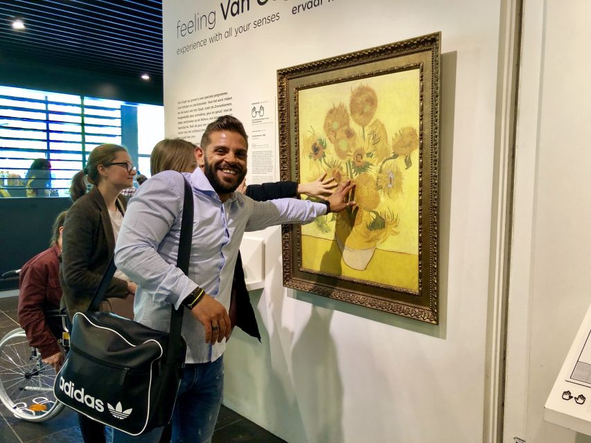 Van Gogh & Rijksmuseum Masterpieces Guided Tour 8 guests 5h - The guide makes or breaks this experience