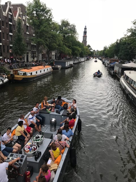 Visit Amsterdam by Boat with a French Guide (french) - From Centraal Station to the Jordaan