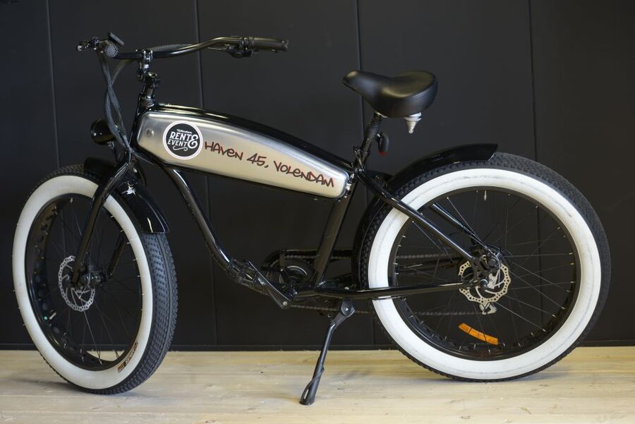 Volendam: E-Fatbike Rental - Key points to know before you ride