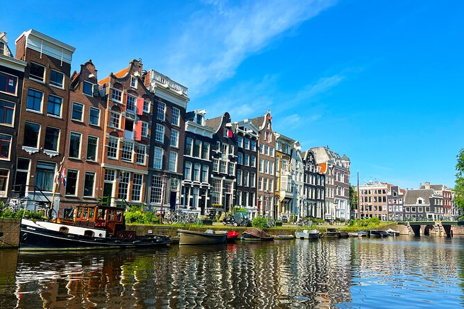Walking Tour about Golden Age Architecture, private local guide - Why Amsterdam’s Golden Age buildings deserve a closer look
