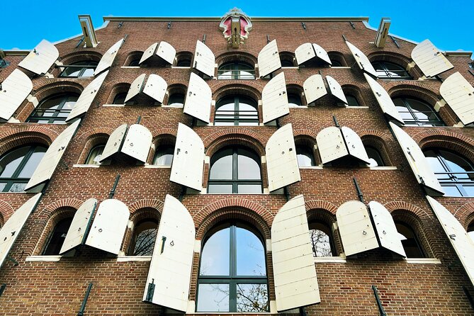 Walking Tour about Golden Age Architecture, private local guide - The Royal Palace and the problem of building on clay
