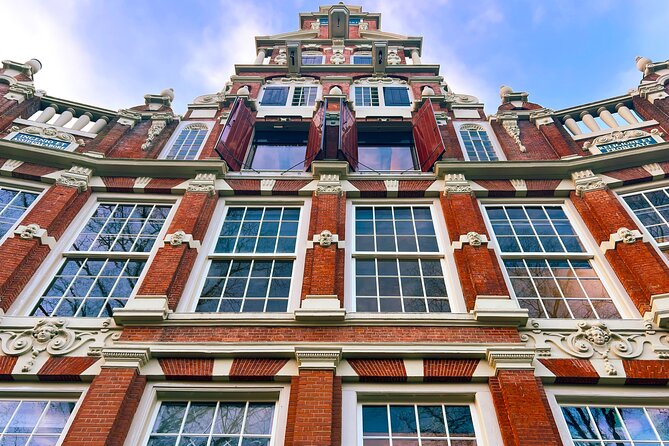 Walking Tour about Golden Age Architecture, private local guide - Prinsengracht warehouses and the practical side of trade