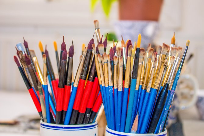 Workshop 'Paint your own Delft Blue Tile!' - Coffee, Dutch treats, and a short pottery lesson