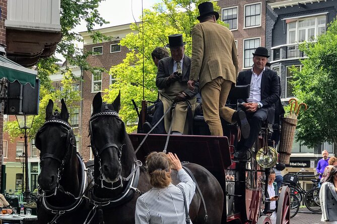 Your Own Amsterdam. A Random Adventure - Price, group size, and what you receive