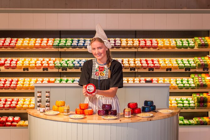 Zaanse Schans and Cheese Tasting Guided Tour from Amsterdam - Two and a half hours among the windmills