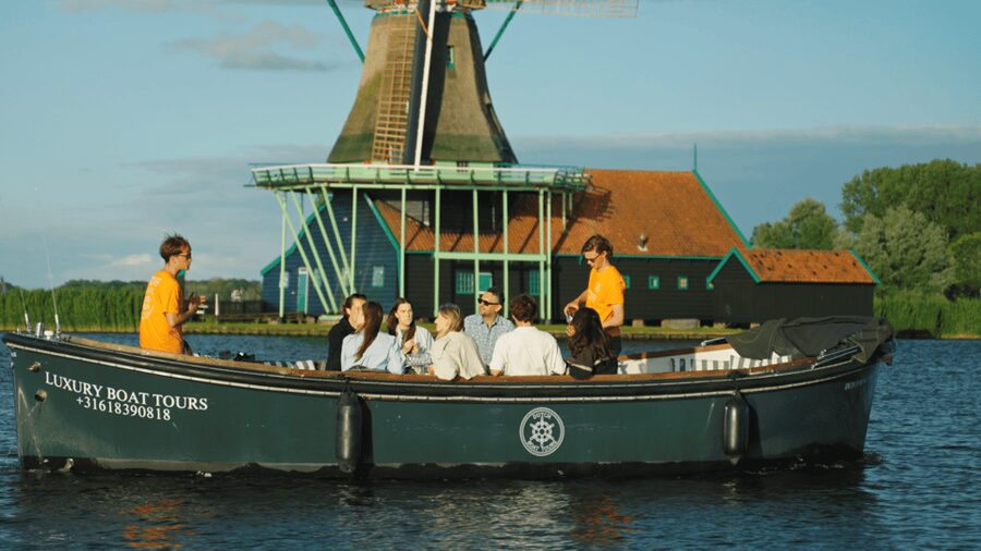 Zaanse Schans: Cruise UNESCO Windmills Village + Live Guide - Why the river gives you a better view of Zaanse Schans