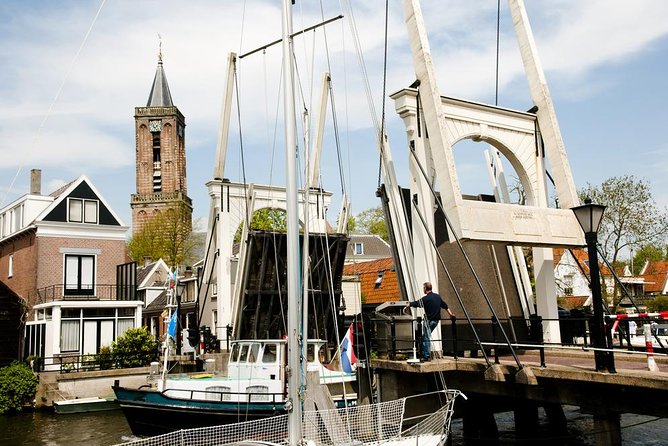 Zaanse Schans, Edam, Volendam and Marken Tour - Volendam: The Best Place for Lunch