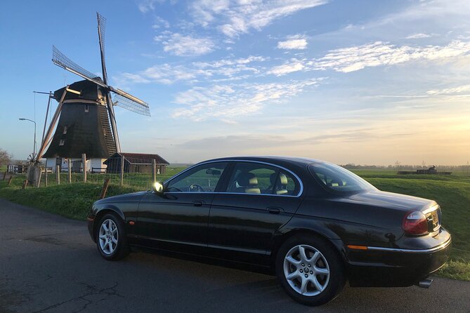 Zaanse Schans private tour Windmills 1/2 day in Jaguar S Type - Leaving Amsterdam in a classic Jaguar