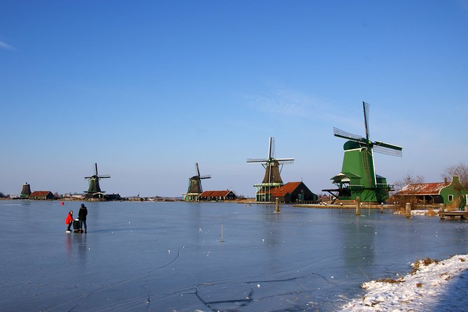 Zaanse Schans Private Tour Windmills - Three hours among Zaanse Schans windmills