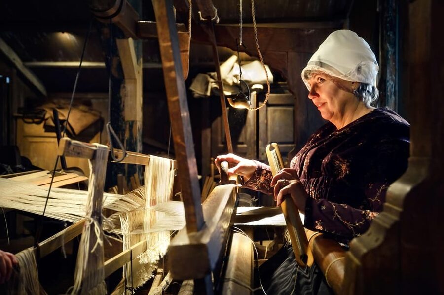 Zaanse Schans: Windmill & Museum Entry Ticket w/ Audio Guide - Zaanse Tijd Museum and the smaller heritage stops