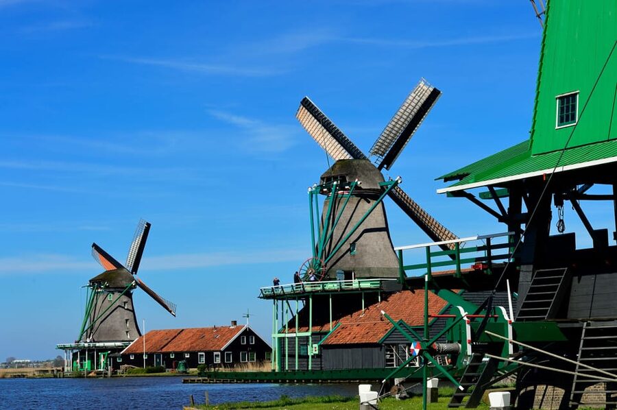 Zaanse Schans: Windmill & Museum Entry Ticket w/ Audio Guide - How to use the audio guide well