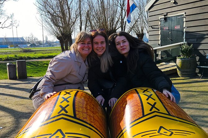 Zaanse Schans Windmills, Cheese and Volendam Tour from Amsterdam - Volendam: harbor views and a short historic walk
