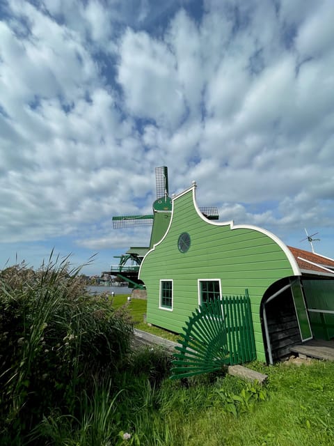 Zaanse Schans: Windmills, Clogs & Cheese by Electric Scooter - Why the independent format works