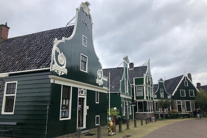 Zaanse Schans Windmills, Countyside & Fishing Villages - A closer look at Dutch traditions
