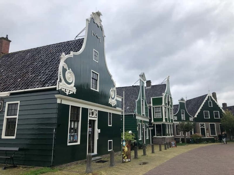 Zaanse Schans Windmills, Fishing Villages & Countryside - Who should book this North Holland day?