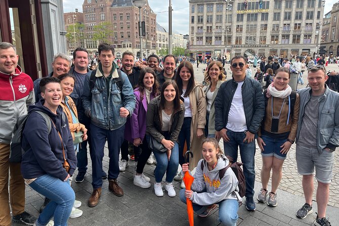 Zen Amsterdam Tour : Alternative History and High Experiences - Begijnhof: a quiet start with a different Amsterdam story