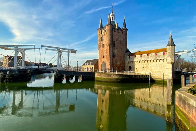 Zierikzee: Story tour The Legends NL/EN - North Harbor Gate and the story of Mondragón